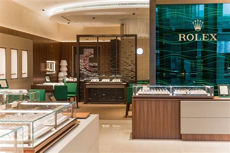 dubai rolex shop.